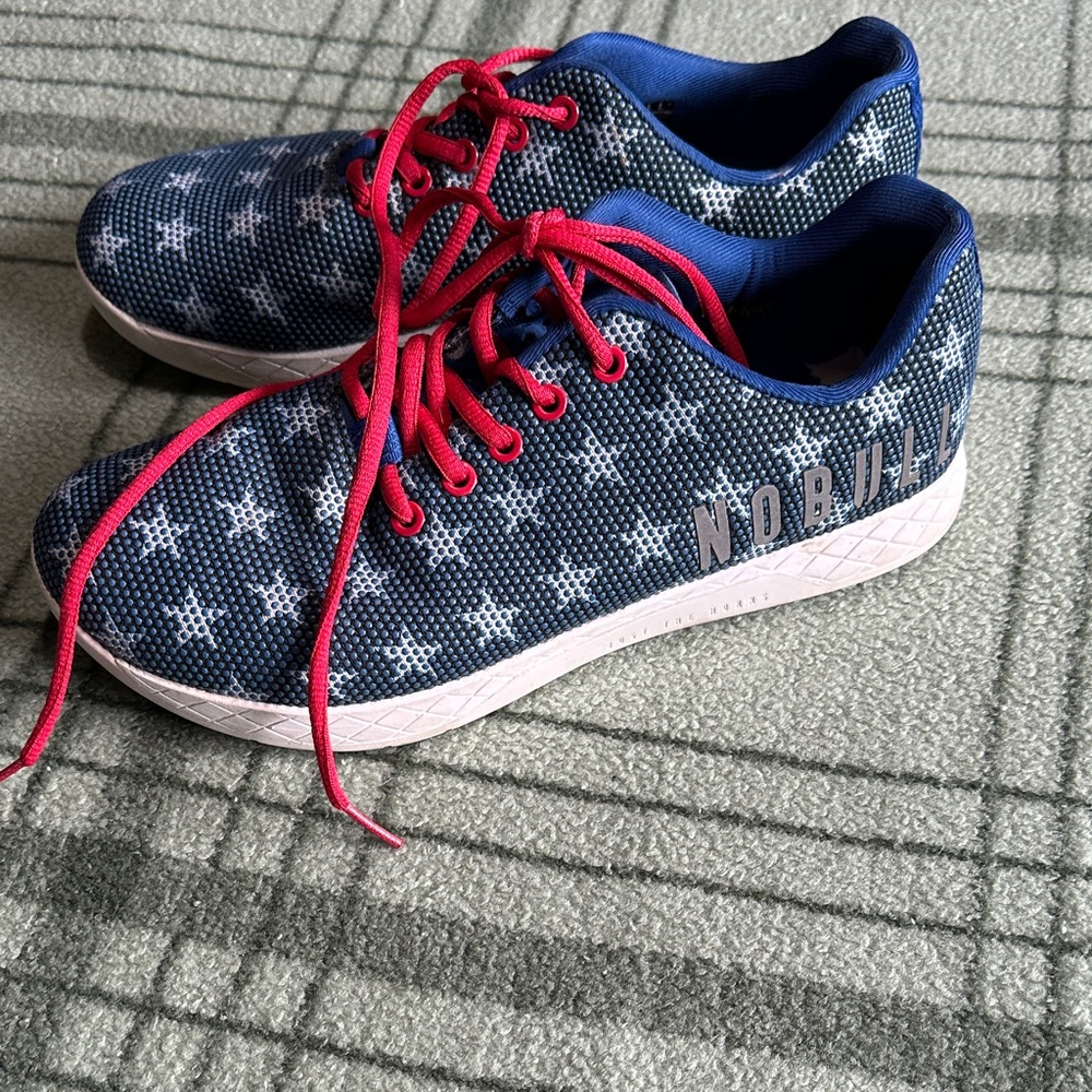 NOBULL women size 11 Blue Star Sneakers with Red Laces - Picture 3 of 6